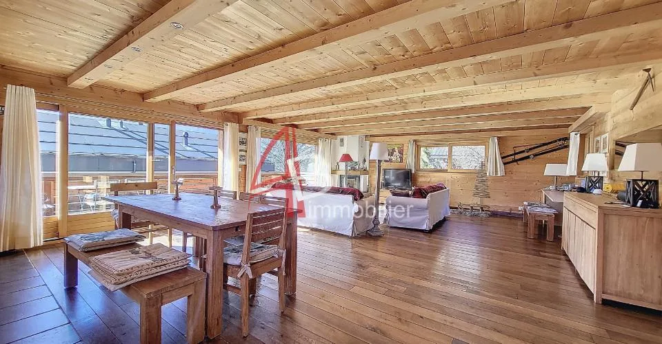 Chalet de luxe à louer à l’année – 6 pièces – 232 m² – Val de Bagnes (Cries).
