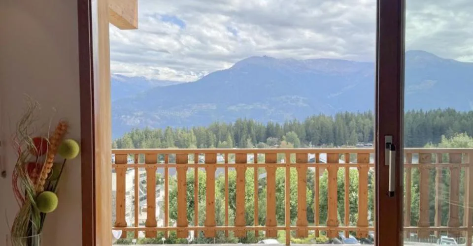 Appartement au dernier étage avec une superbe vue – photo 3 sur 13