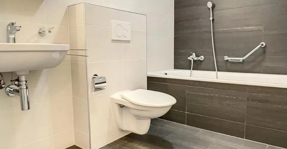 Bel appartement traversant de 3.5 pièces au 1er étage d'un immeuble ré
