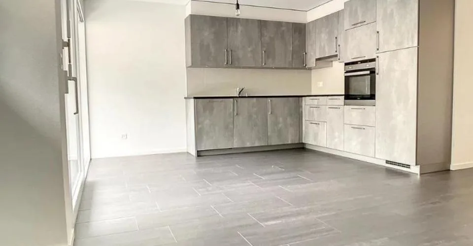 Bel appartement traversant de 3.5 pièces au 1er étage d'un immeuble ré