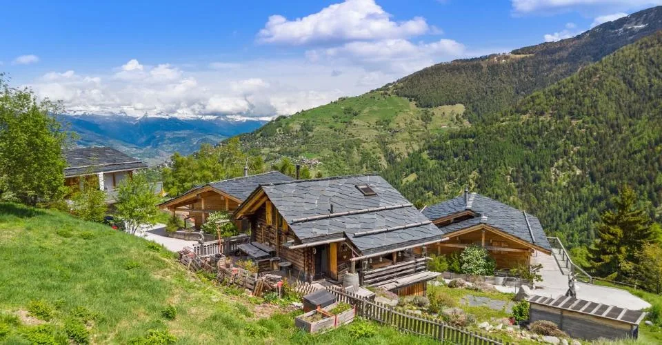 Chalet authentique à louer à la semaine ou saison - un rêve à la montagne
