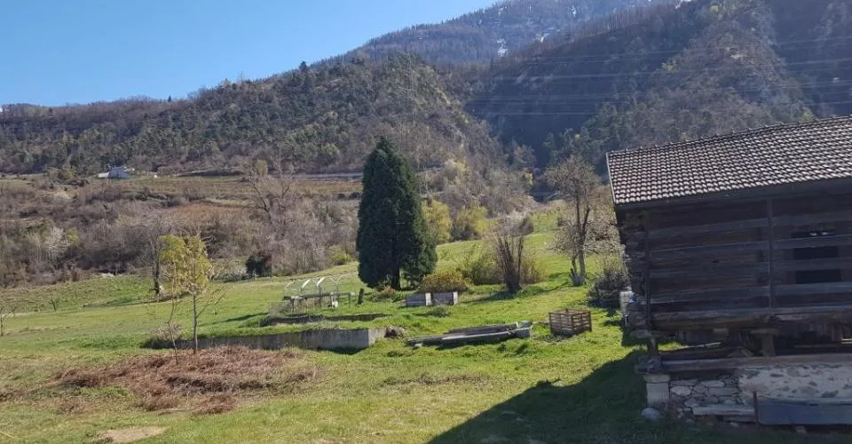 A LOUER à Grône, charmant 3.5 pièces