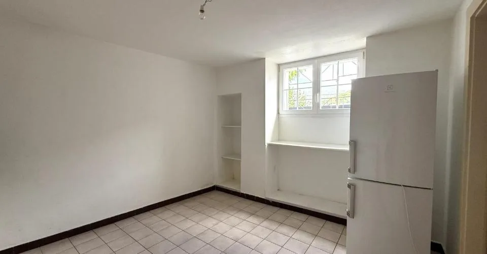 Appartement de charme de 3.5 pièces au rez de chaussée