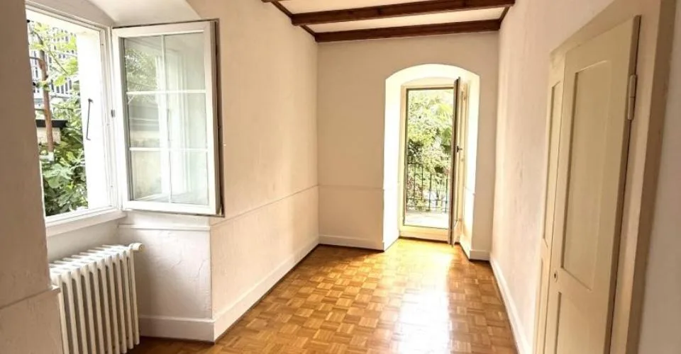 Appartement de charme de 3.5 pièces au rez de chaussée