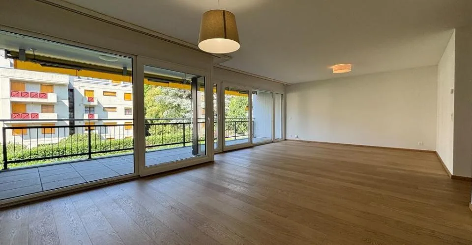 A LOUER A SION, spacieux appartement 4.5 pces au 1er étage