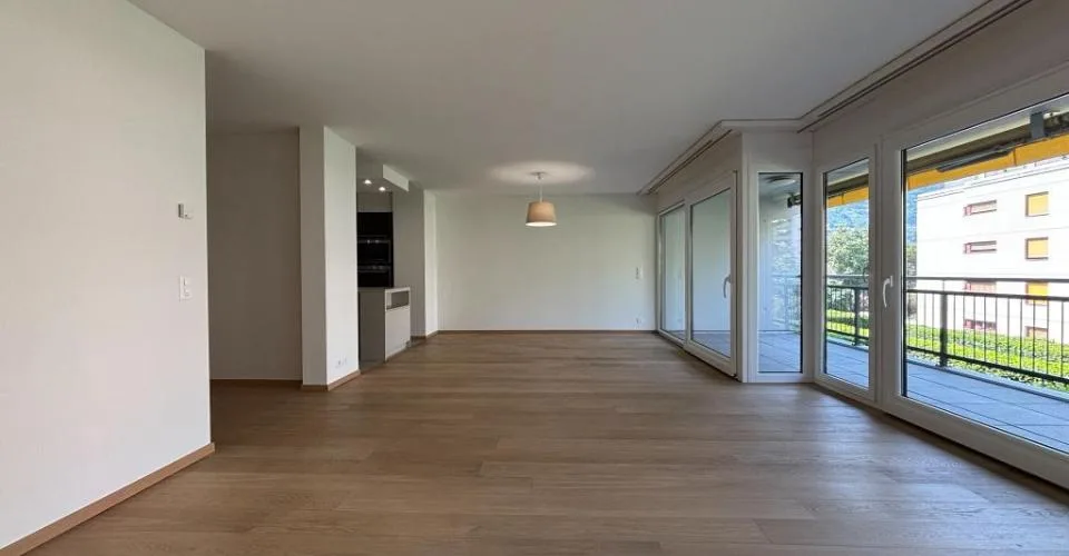 A LOUER A SION, spacieux appartement 4.5 pces au 1er étage