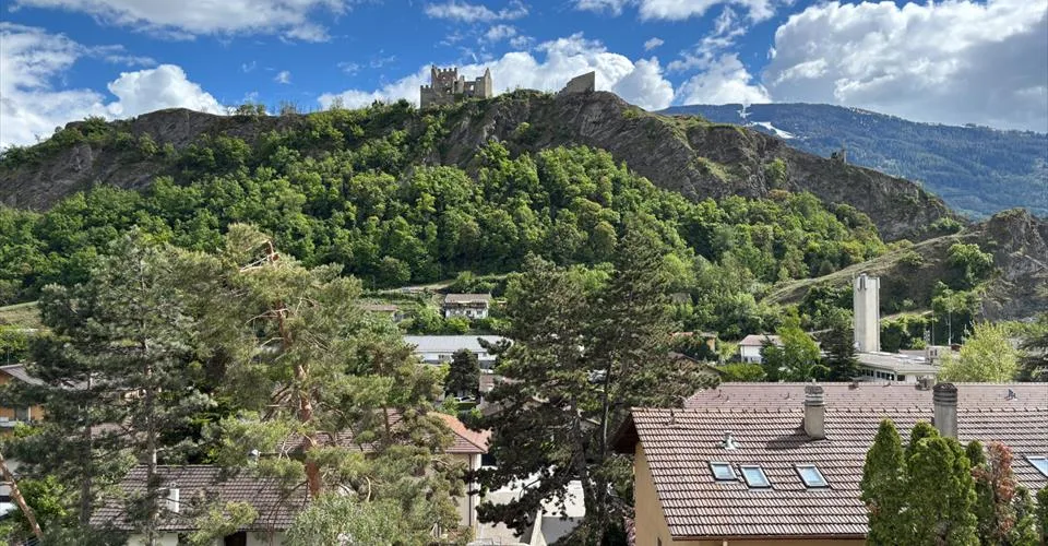 Helles Apartment in Sion – Foto 7 von 10