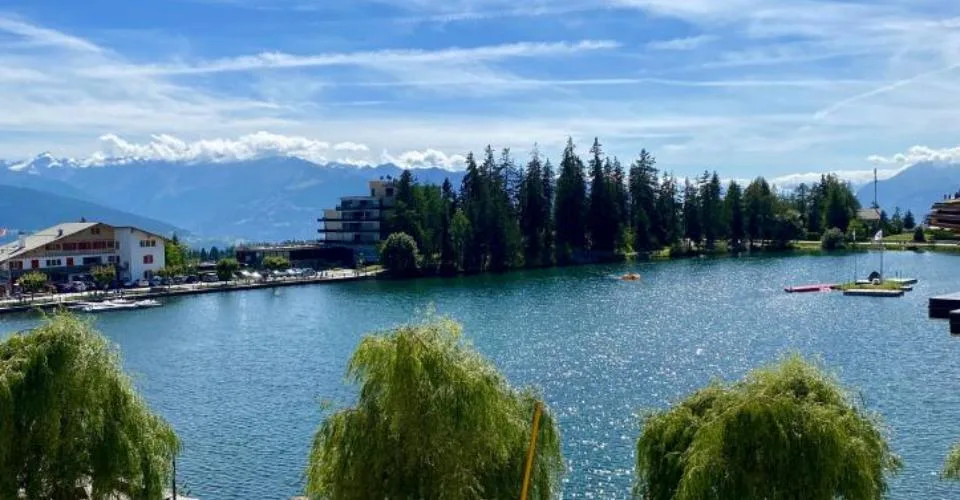 Magnifique appartement en plein centre de Crans-Montana – Foto 8 von 13