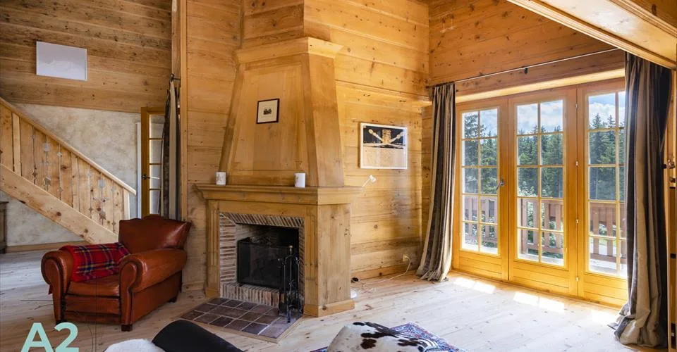 APPARTEMENT DE 3,5 PIÈCES EN ATTIQUE PROCHE DU GOLF – Foto 3 von 13