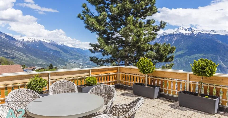 CHALET HAUT DE GAMME À RANDOGNE - LOCATION SEMAINE OU MOIS