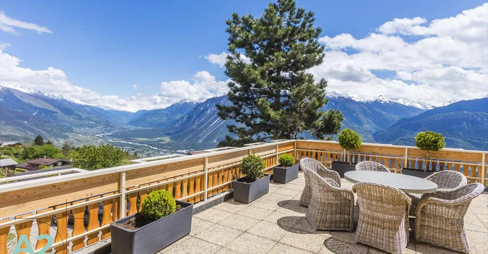 CHALET HAUT DE GAMME À RANDOGNE - LOCATION SEMAINE OU MOIS