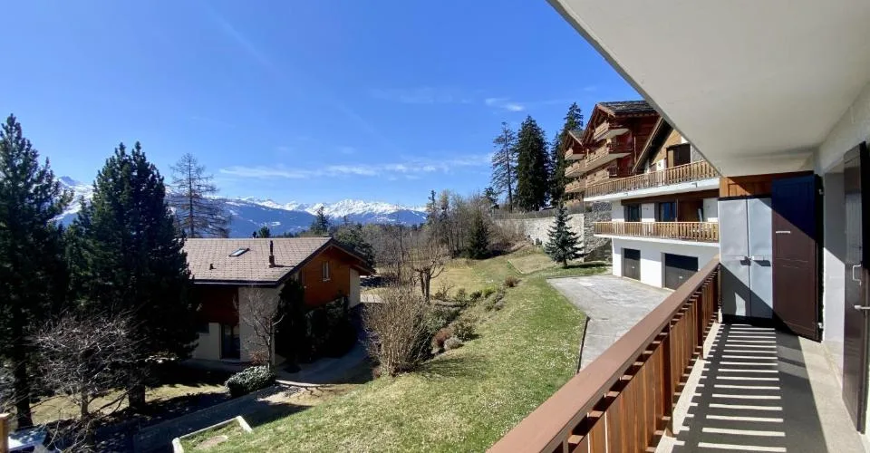 Bel appartement idéalement situé à Crans-Montana – Foto 13 von 13