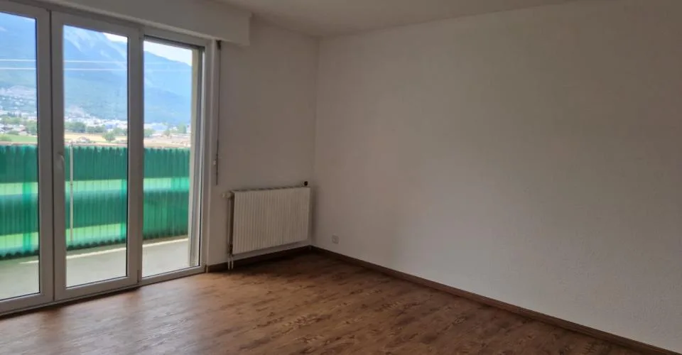 Massongex : à louer appartement lumineux de 2.5 pièces avec vue imprenable