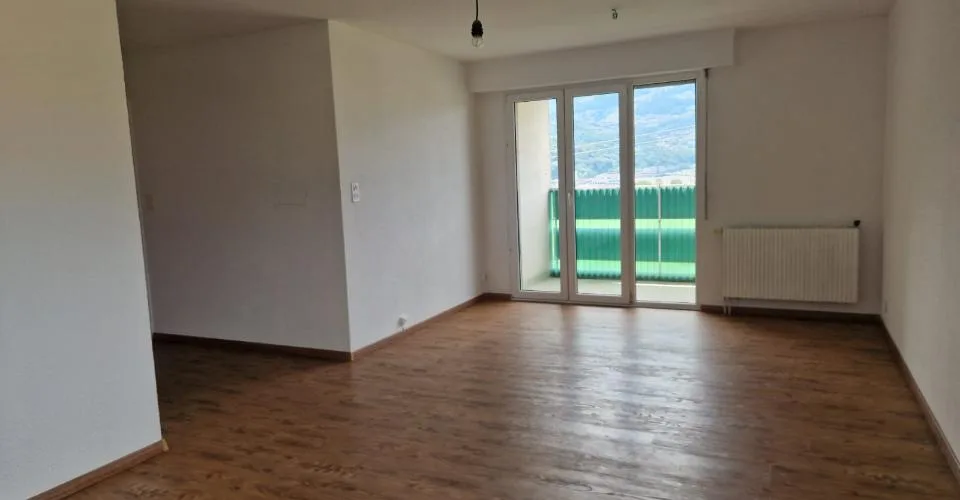Massongex : à louer appartement lumineux de 2.5 pièces avec vue imprenable