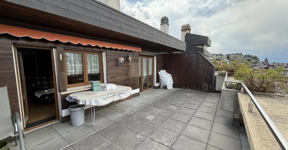 Appartement 3,5 pièces avec grande terrasse panoramique