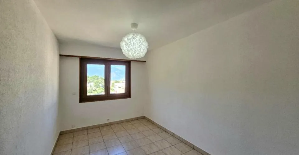 Appartement de 5.5 pièces au centre de Saxon