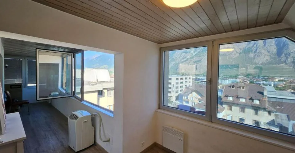 Appartement de 5.5 pièces au centre de Saxon