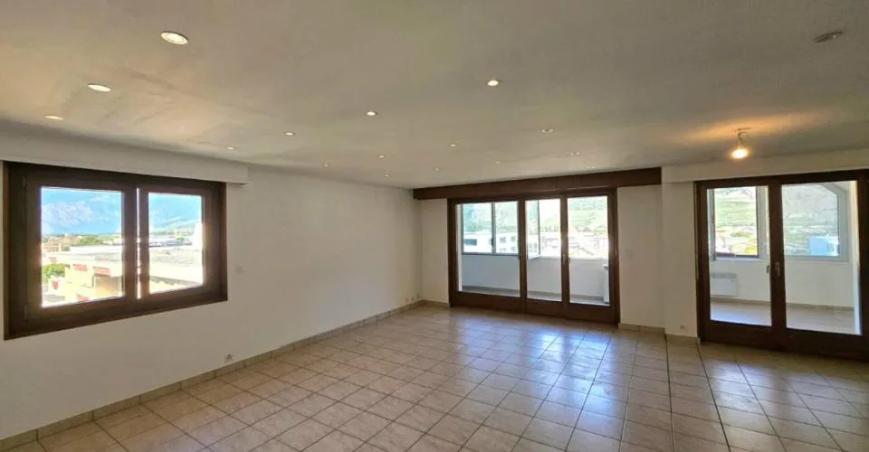 Appartement de 5.5 pièces au centre de Saxon