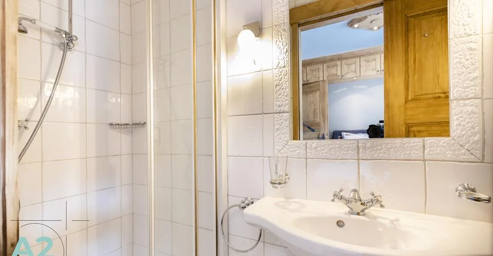 APPARTEMENT EN PLEIN CENTRE DE CRANS-MONTANA - À LOUER EN ÉTÉ – foto 5 di 8