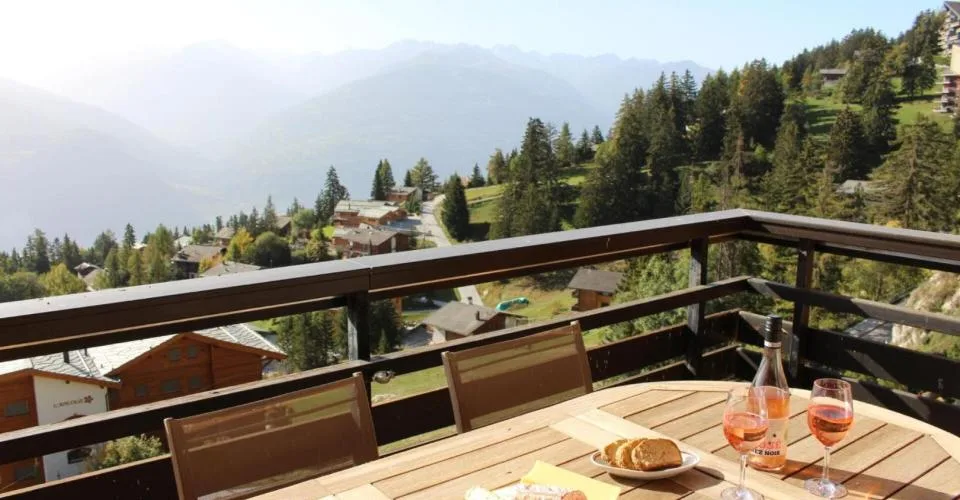 AV 4-Mars - 402 Location semaine