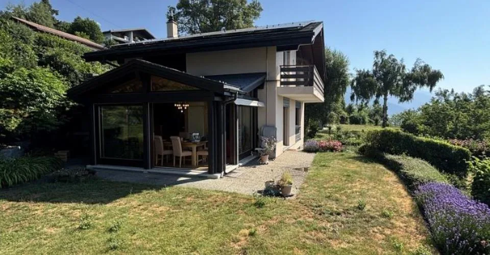Charmante maison avec vue panoramique et studio indépendant