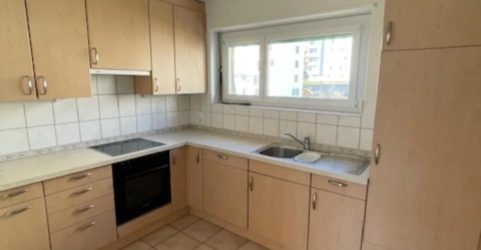 BEL QUARTIER EPLATURES-APPARTEMENTS ENTIEREMENT MEUBLES DE 3 & 4 PCES