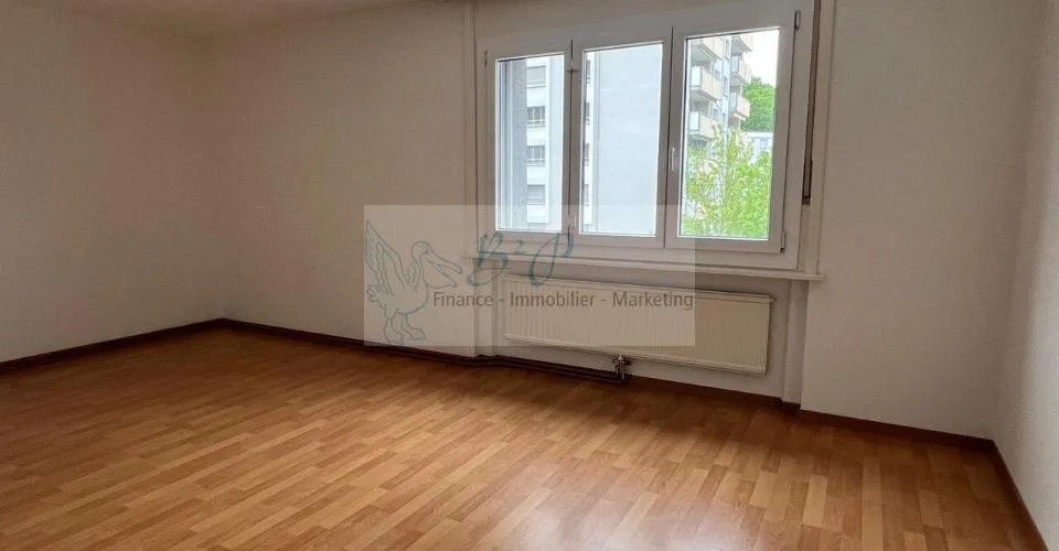 Grand appartement de 3.5 pièces avec une belle vue sur Boudry.