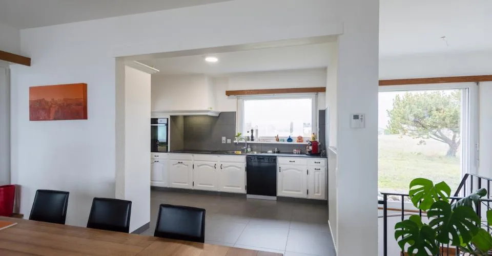 Appartement de 4 pièces avec vue magnifique sur le lac