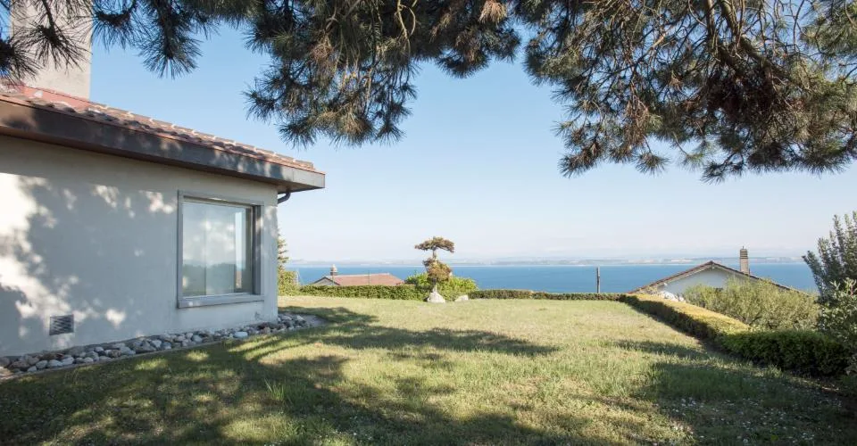Appartement de 4 pièces avec vue magnifique sur le lac