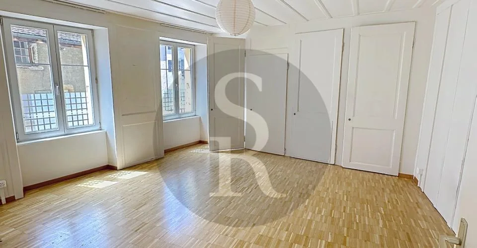 Château 1 à Peseux - 6 pièces au 1er étage