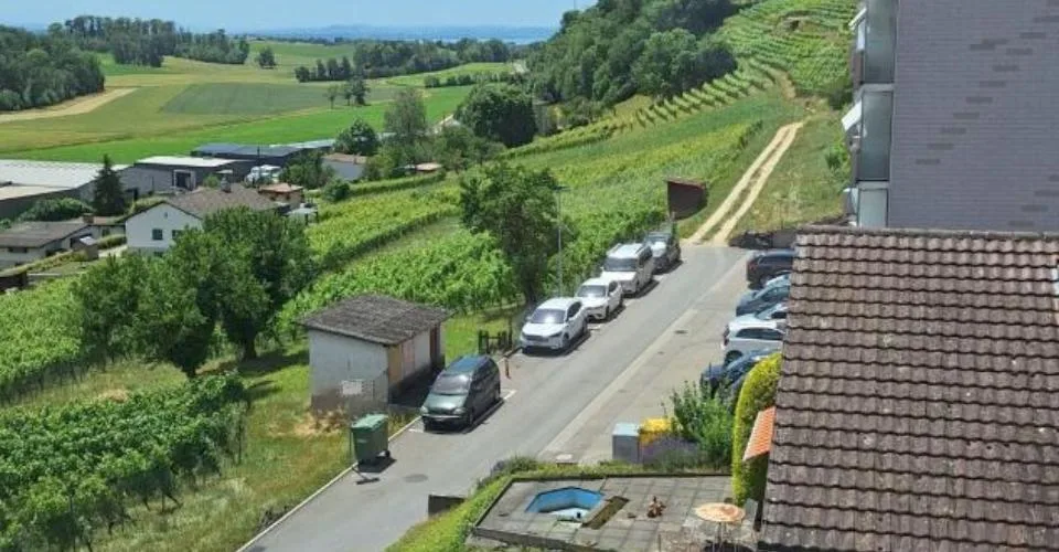 Studio dans un quartier calme avec vue dégagée