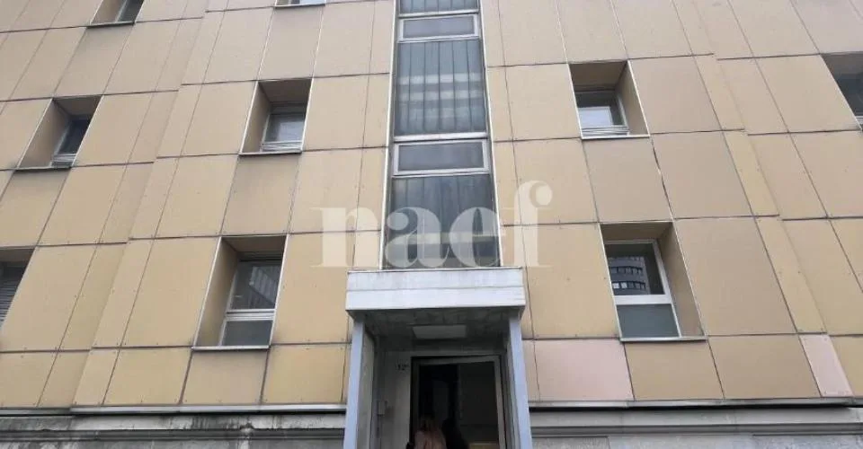 Vaste studio rénové au centre-ville