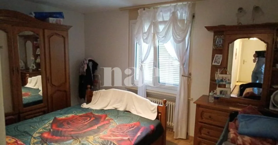 Rénové - Appartement de 3 pièces avec blacon au deuxième étage – photo 4 sur 5