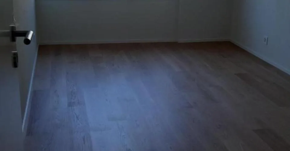 APPARTEMENT PROTEGE AVEC ENCADREMENT - Léopold-Robert 114 - La Pagode, 1er étage Est (3.5 pièces)