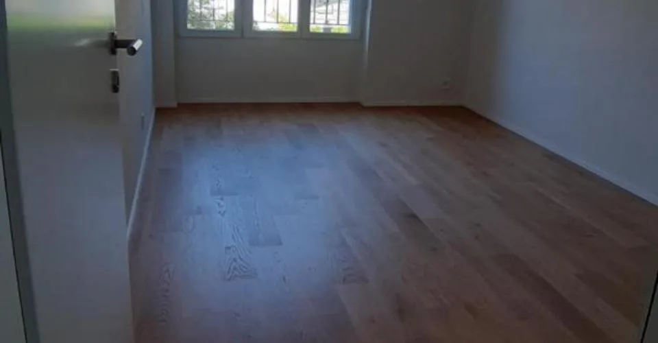 APPARTEMENT PROTEGE AVEC ENCADREMENT - Léopold-Robert 114 - La Pagode, 1er étage Est (3.5 pièces)