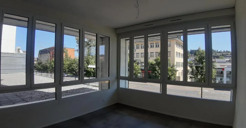 APPARTEMENT PROTEGE AVEC ENCADREMENT - Léopold-Robert 114 - La Pagode, 1er étage Est (3.5 pièces)