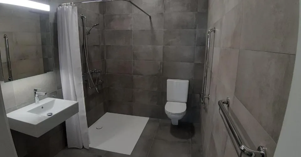 APPARTEMENT PROTEGE AVEC ENCADREMENT - Léopold-Robert 114 - La Pagode, 1er étage Est (3.5 pièces)