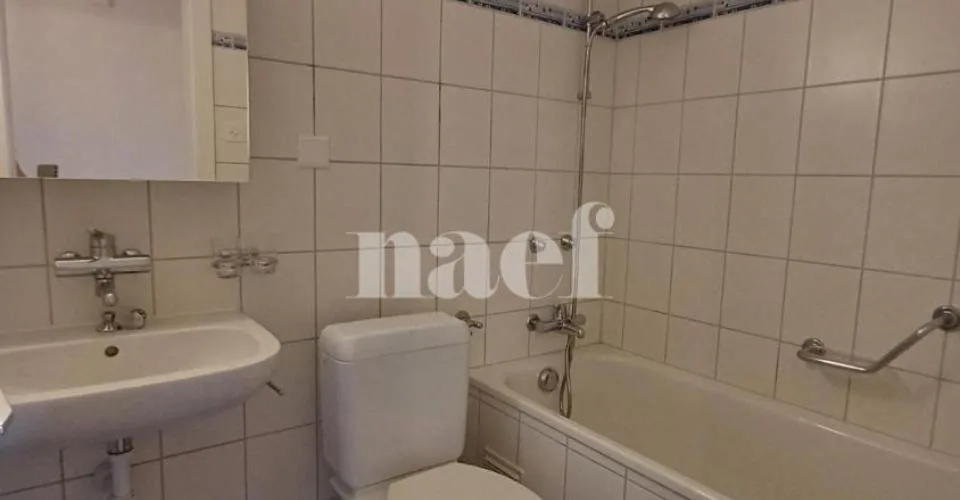 Appartement de 3 pièces avce balcon à Neuchâtel