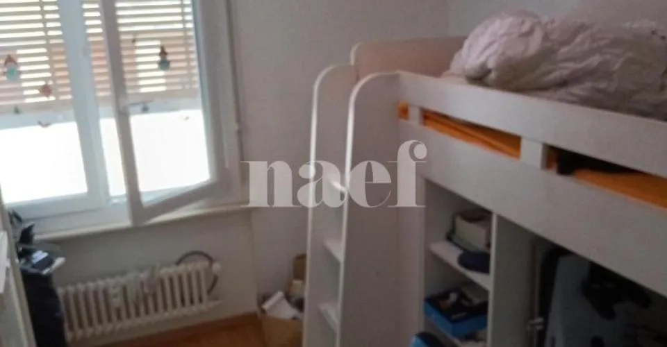 Appartement de 3 pièces avce balcon à Neuchâtel