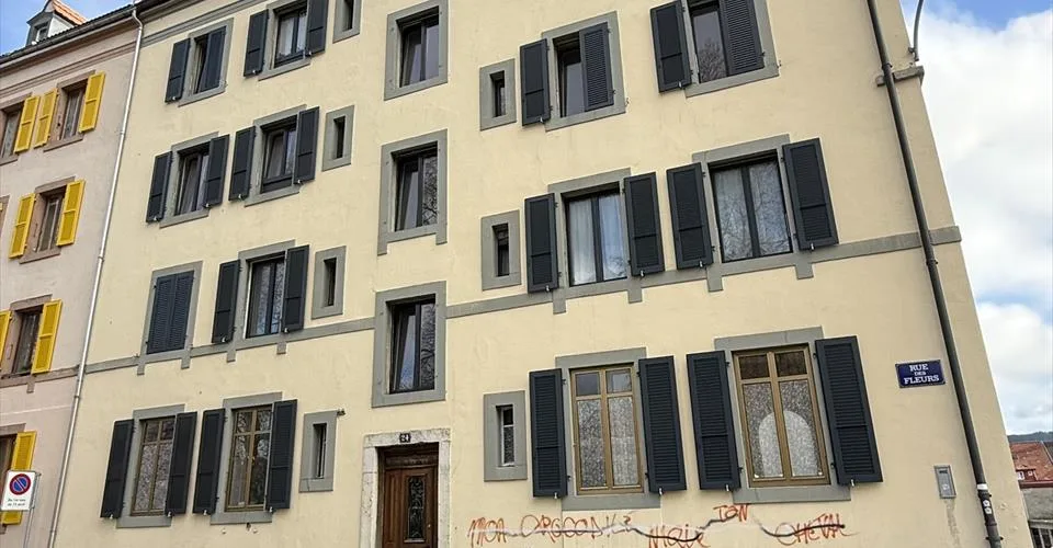 À louer : Appartement 3 pièces au 2ème étage - Rue des Fleurs 24, La Chaux-de-Fonds.