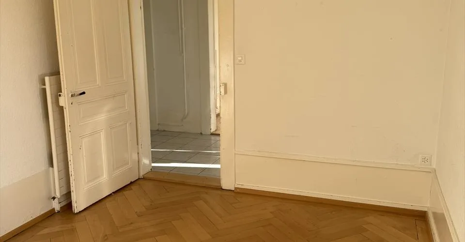 À louer : Appartement 3 pièces au 2ème étage - Rue des Fleurs 24, La Chaux-de-Fonds.