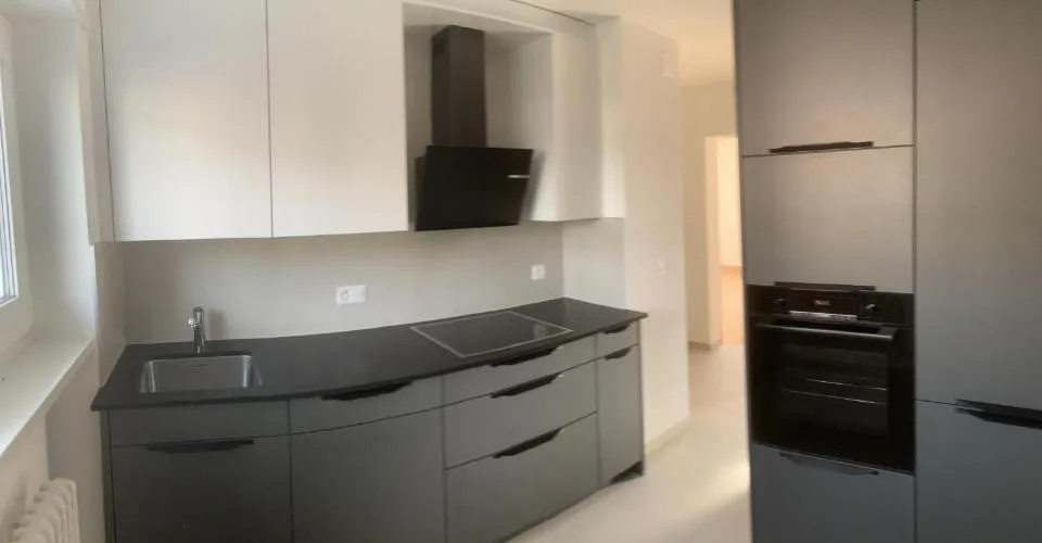 Rue du Bois-Noir 52 - appartement 4ème Ouest
