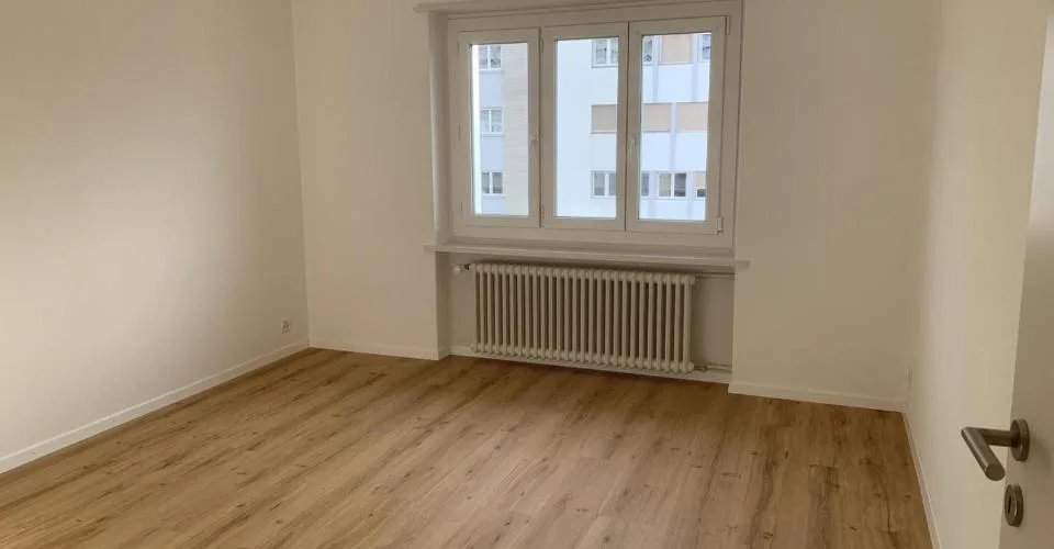 Rue du Bois-Noir 52 - appartement 4ème Ouest