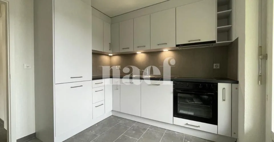 RENOVE - Appartement de 3.5 pièces avec balcon