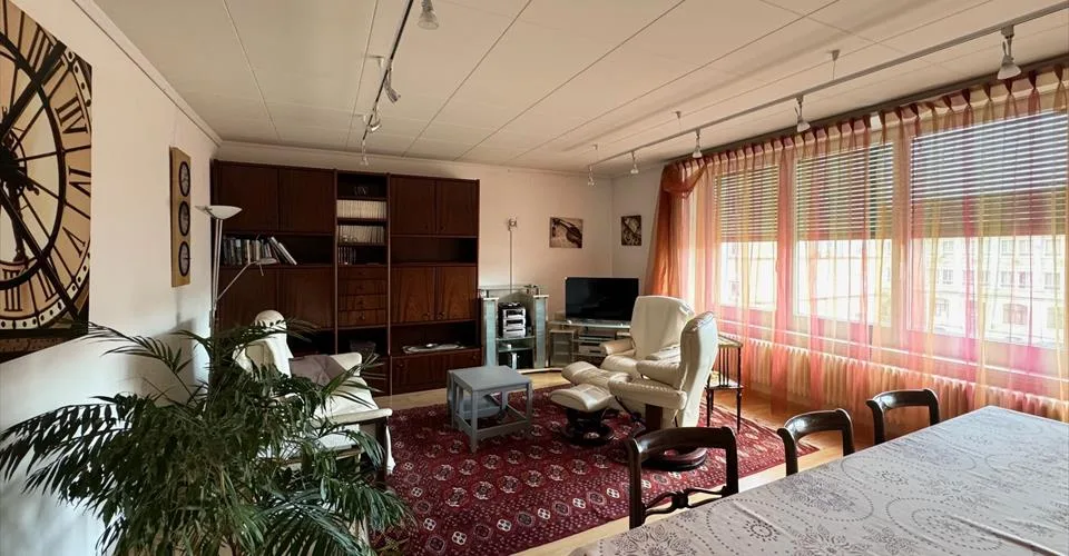 Location appartement meublé 5.5 pièces – foto 2 di 11