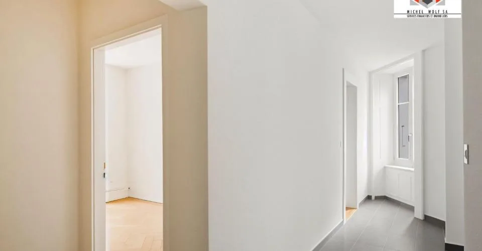 Appartement entièrement rénové avec colonne de lavage