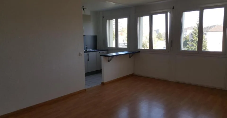 Rue de l'Arc-en-Ciel 4 - appartement 3ème Nord-Est – Foto 3 von 9