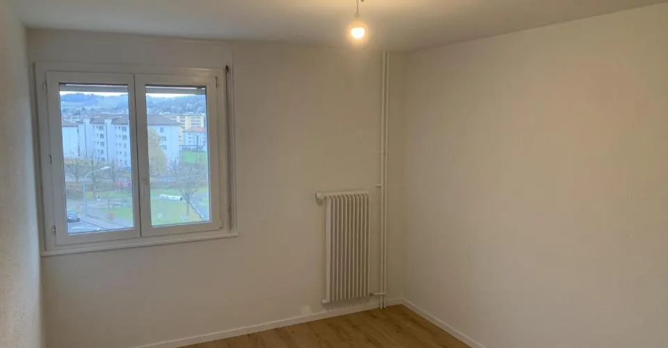 Rue Arc-en-Ciel 2 - appartement 3ème étage Est. – Foto 4 von 7