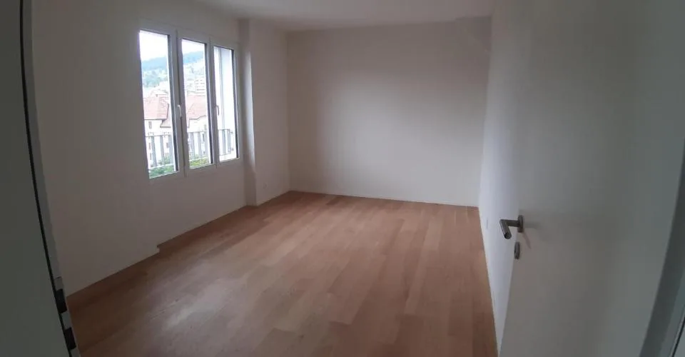 APPARTEMENTS PROTEGES AVEC ENCADREMENT - Léopold-Robert 114 - La Pagode, du 2ème au 8ème étage (3.5 pièces)