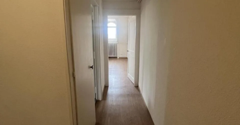 Appartement à Neuchâtel avec vue urbaine